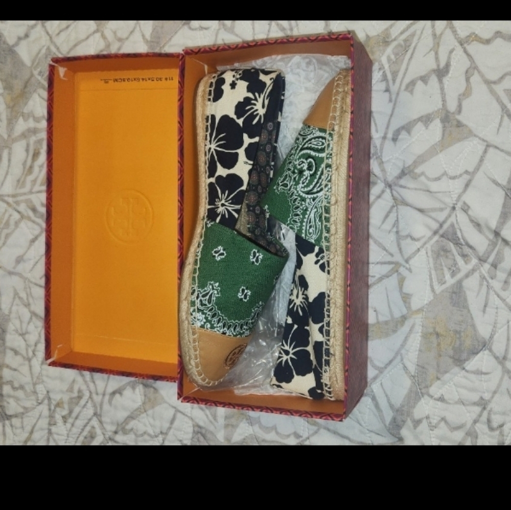 Tory Burch Green and Black Floral Espadrilles
